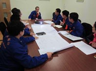 開會(huì)討論技術(shù)方案